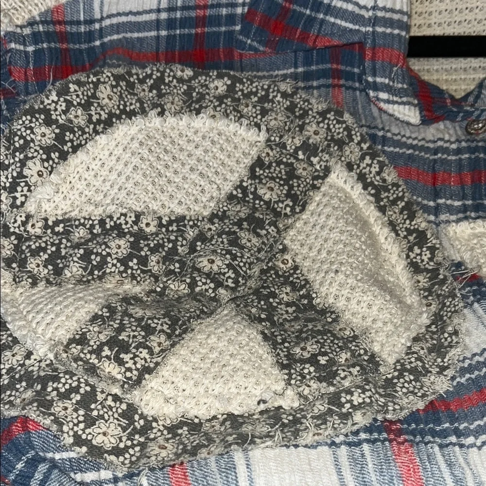 POL M Plaid Knit Cardigan with Peace Sign